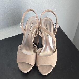 Madden Girl Tan Heeled Shoes with Classic Design